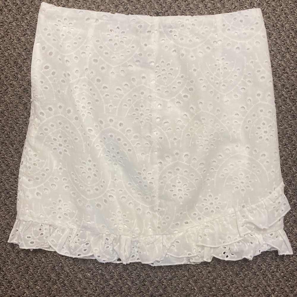 NWT Zaful White Eyelet Lace Shirt Size S